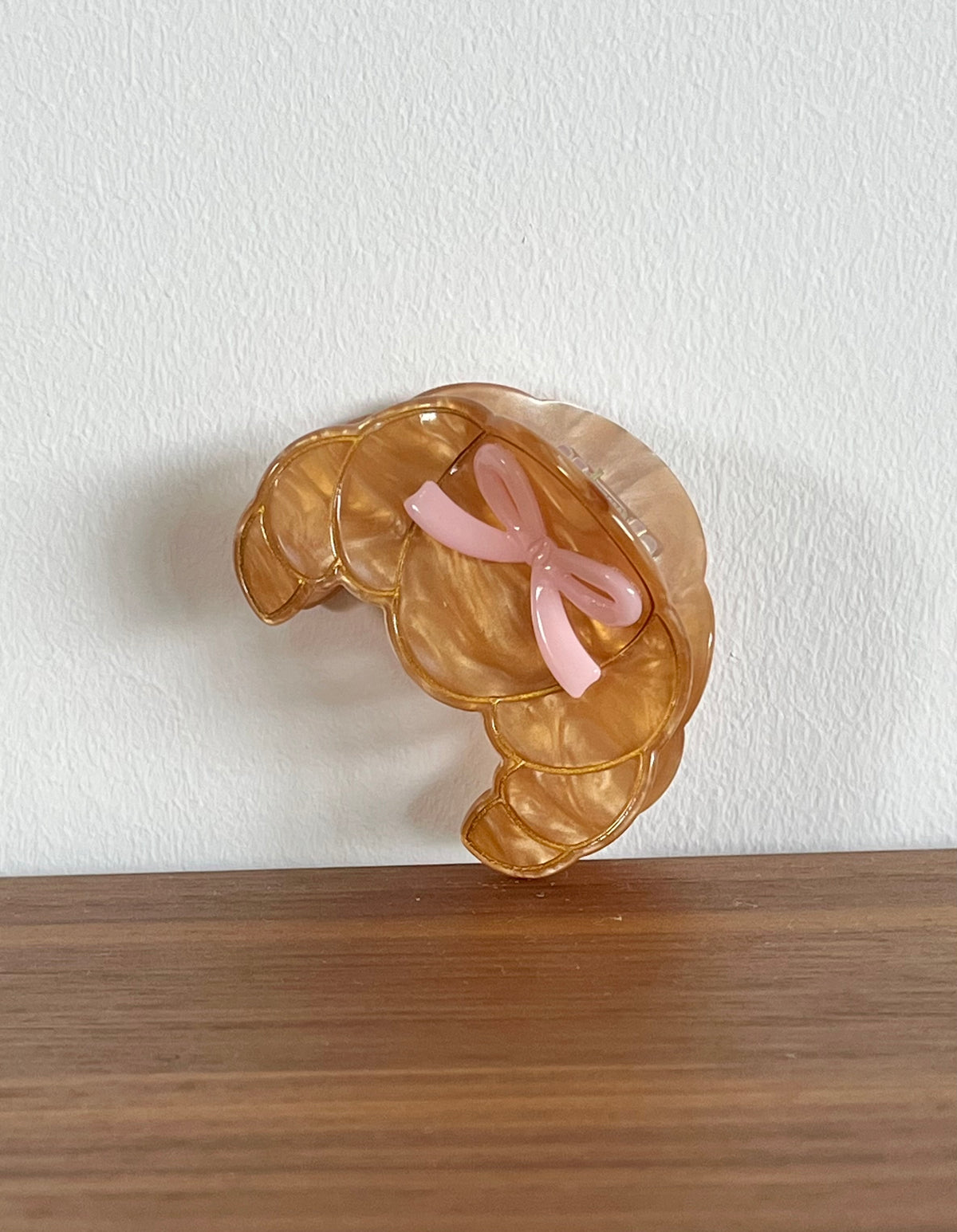 Pince à cheveux croissant