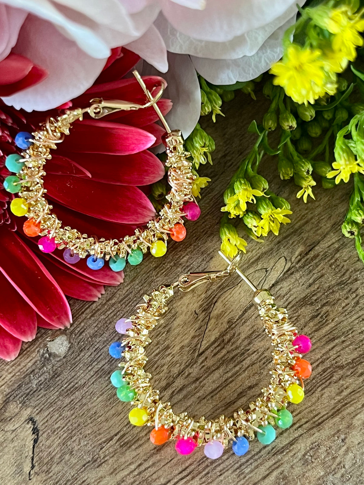 Boucles d’oreilles perles multicolores
