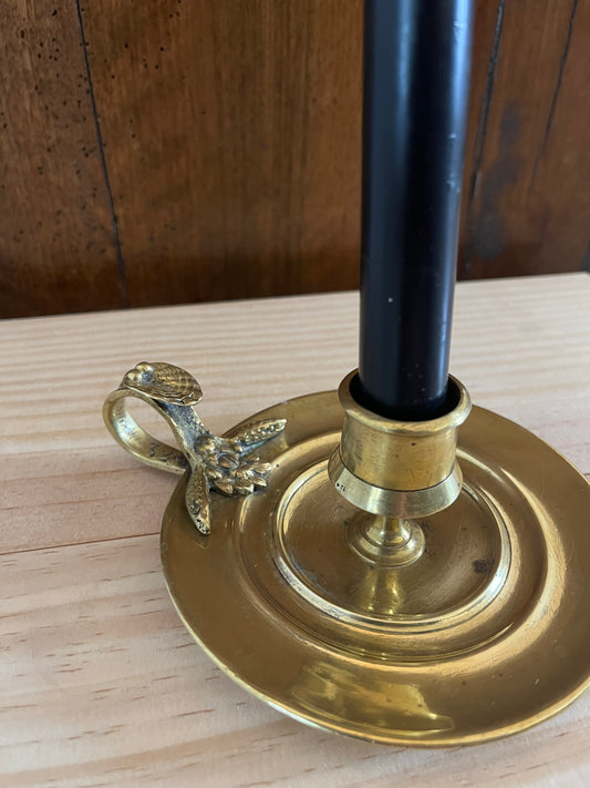 Bougeoir vintage en laiton – Élégance intemporelle