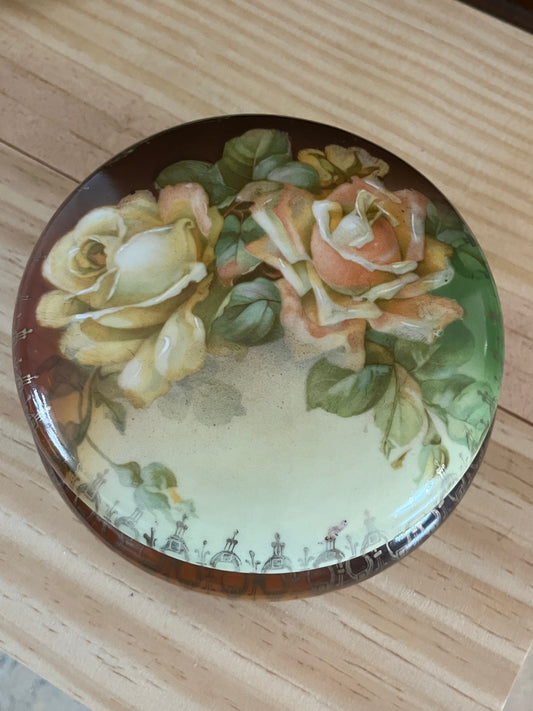 Bonbonnière vintage en porcelaine fleurie – Boîte à bijoux romantique – Boîte décorative ancienne – Idée cadeau