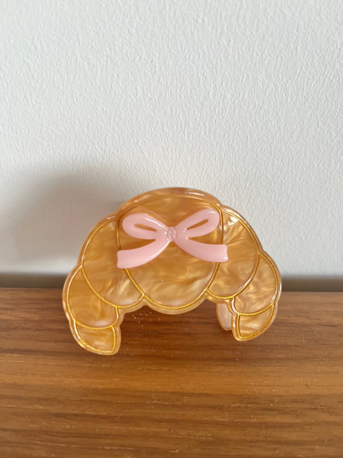 Pince à cheveux croissant