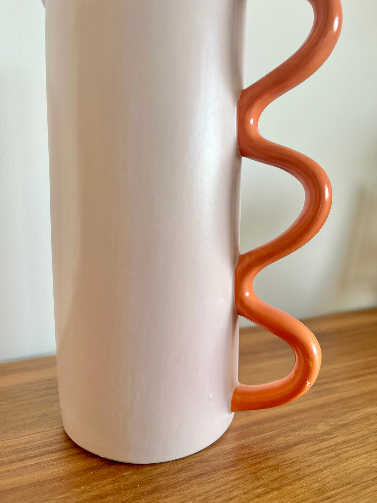 Carafe en céramique rose poudré & orange