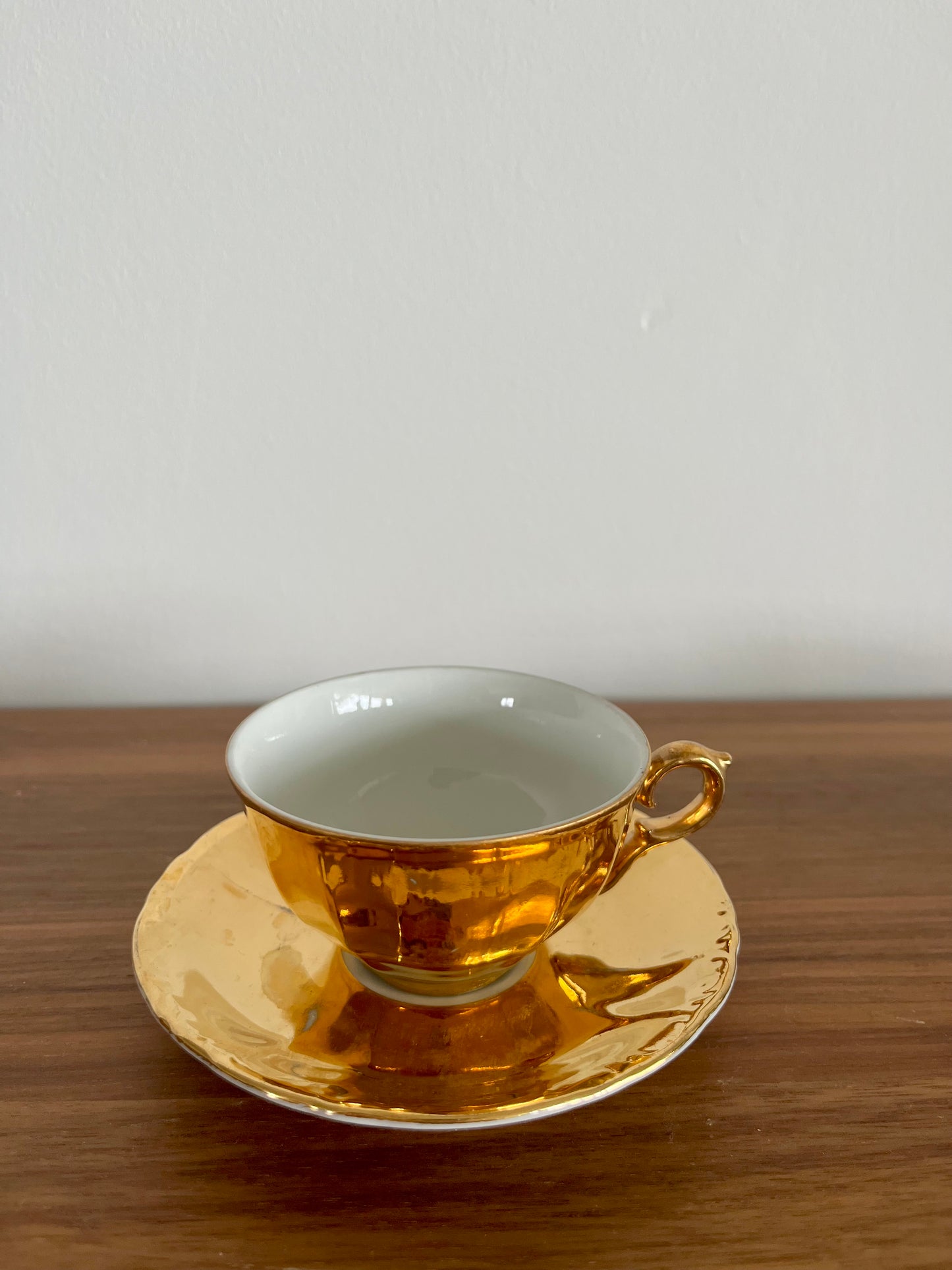 Service à café en porcelaine dorée – Allemagne, circa 1950–1960