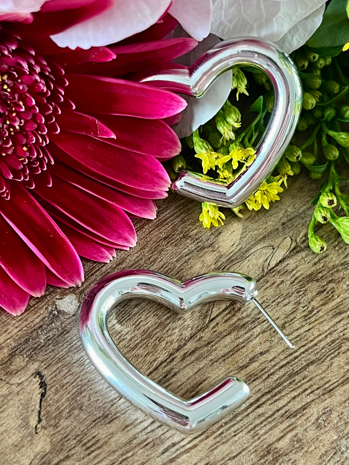 Boucles d’oreilles cœur argentées