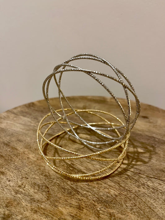 Manchette croisée argentée