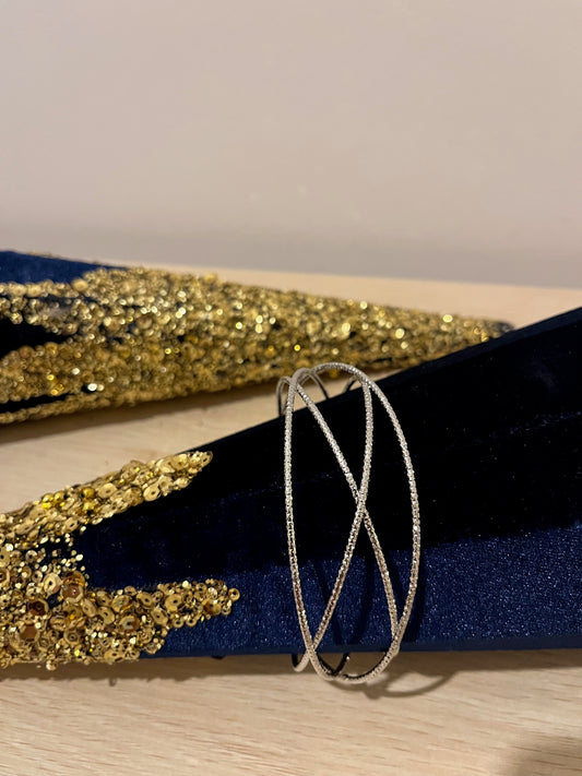 Manchette croisée argentée