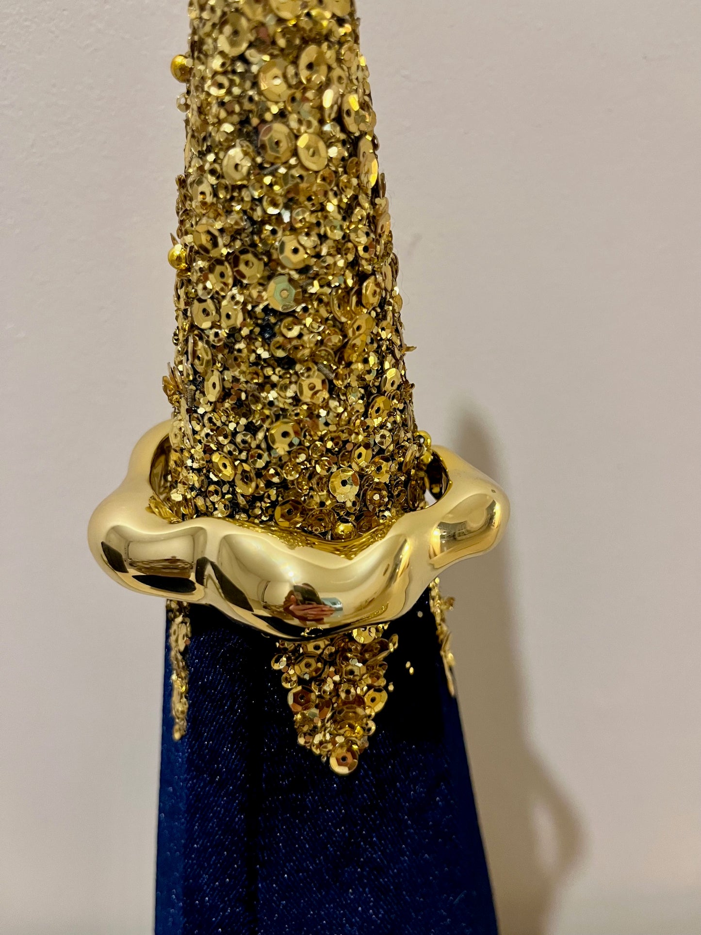 Bracelet jonc bosselé doré