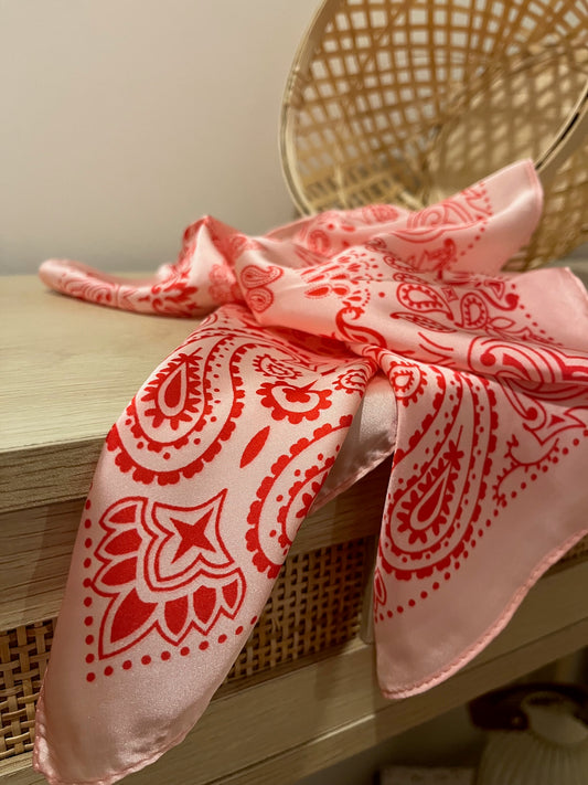 Bandana Carré pink