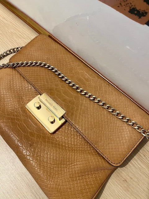 Pochette Michael Kors