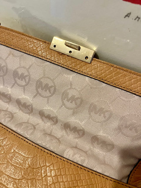 Pochette Michael Kors