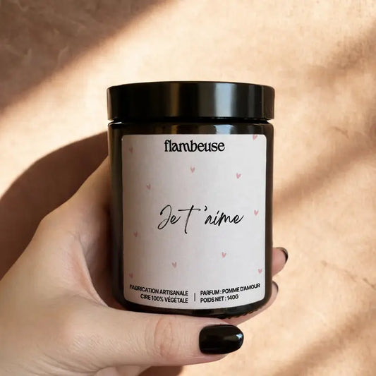 Bougie parfumée Senteur Pomme d'amour - Aime