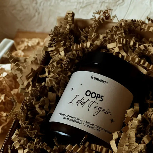 Bougie parfumée Senteur Monoï - Oops